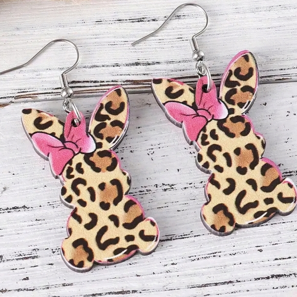 Fashion bunny print earrings-brand new. Leopard Print-ONLY SET LEFT - Picture 3 of 7